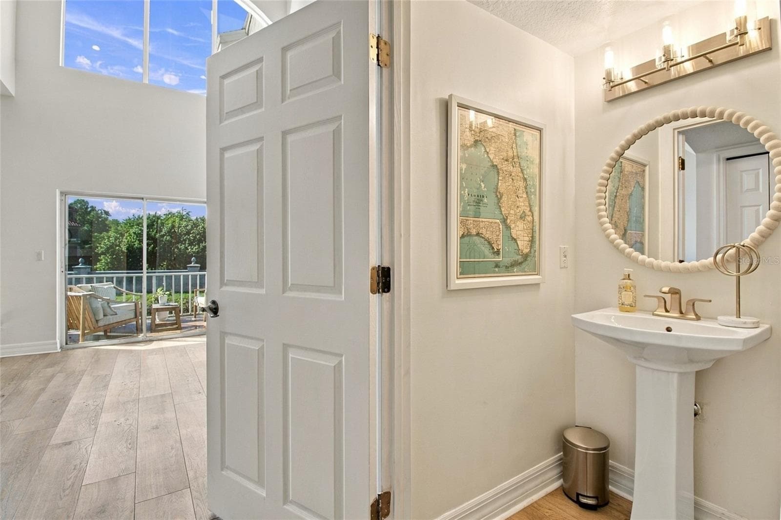 Townhouse at 2540 EAGLES CROSSING DR, CLEARWATER, photo 30 of 54