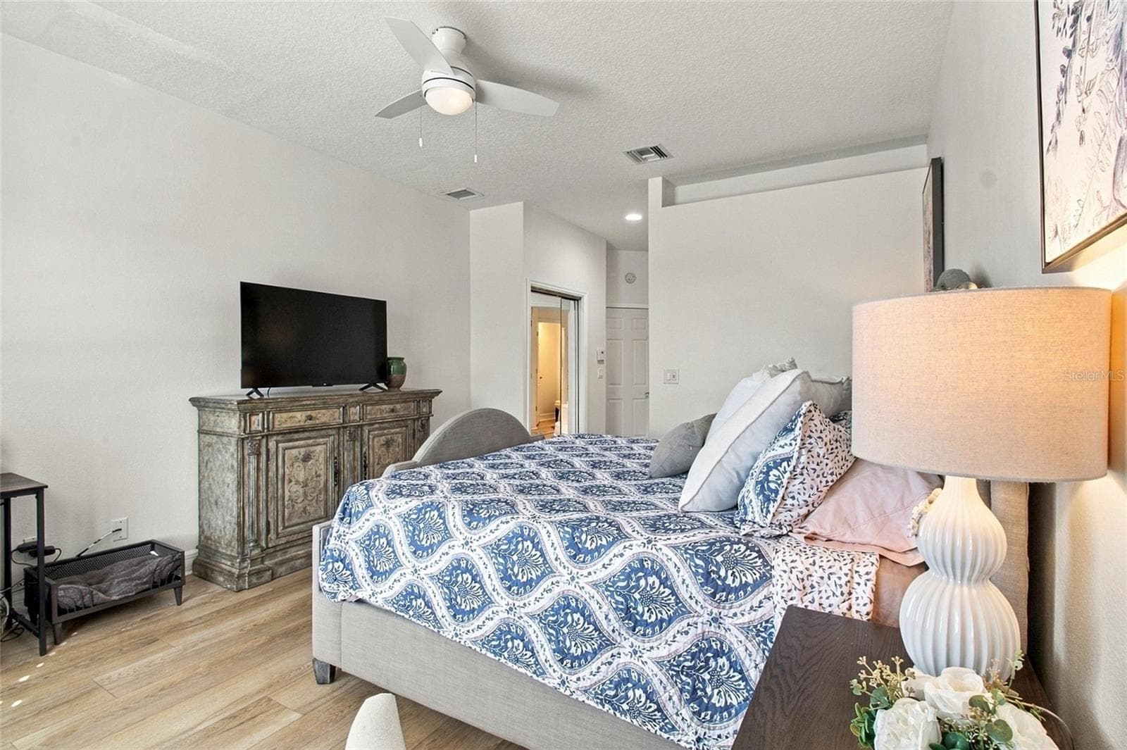 Townhouse at 2540 EAGLES CROSSING DR, CLEARWATER, photo 37 of 54