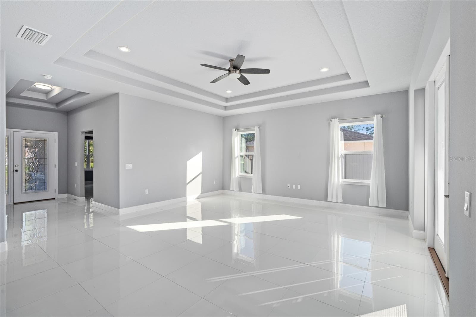 Single Family Residence at 20 EVANSVILLE LN, PALM COAST, photo 4 of 48