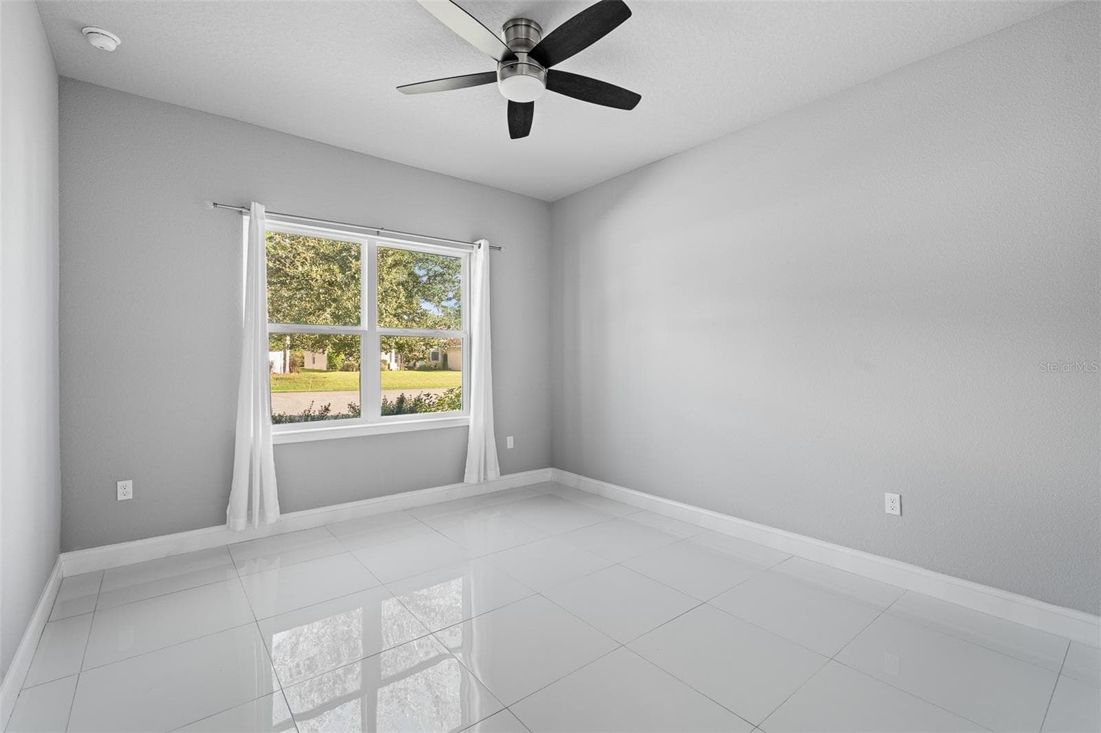 Single Family Residence at 20 EVANSVILLE LN, PALM COAST, photo 30 of 48