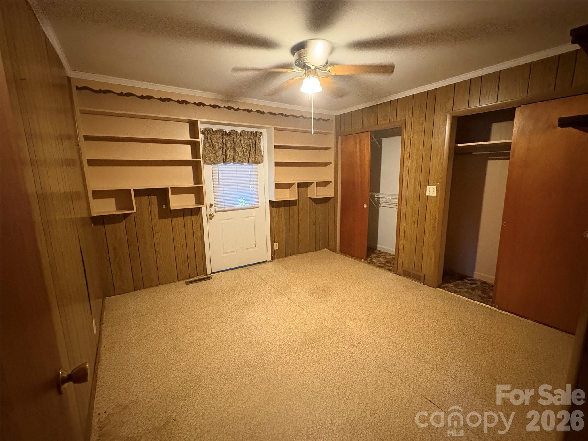 Bedroom 3 to sunroom - 94 Tulip Avenue, Concord
