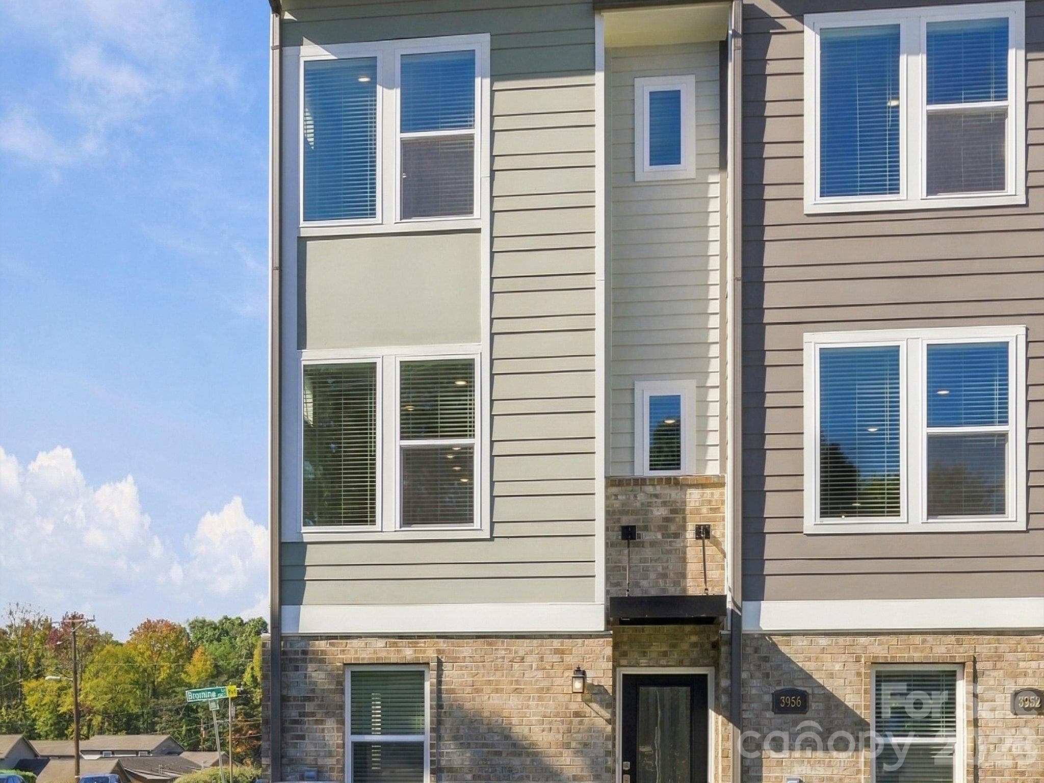 Townhouse at 3956 Craig Avenue, Charlotte, photo 26 of 33