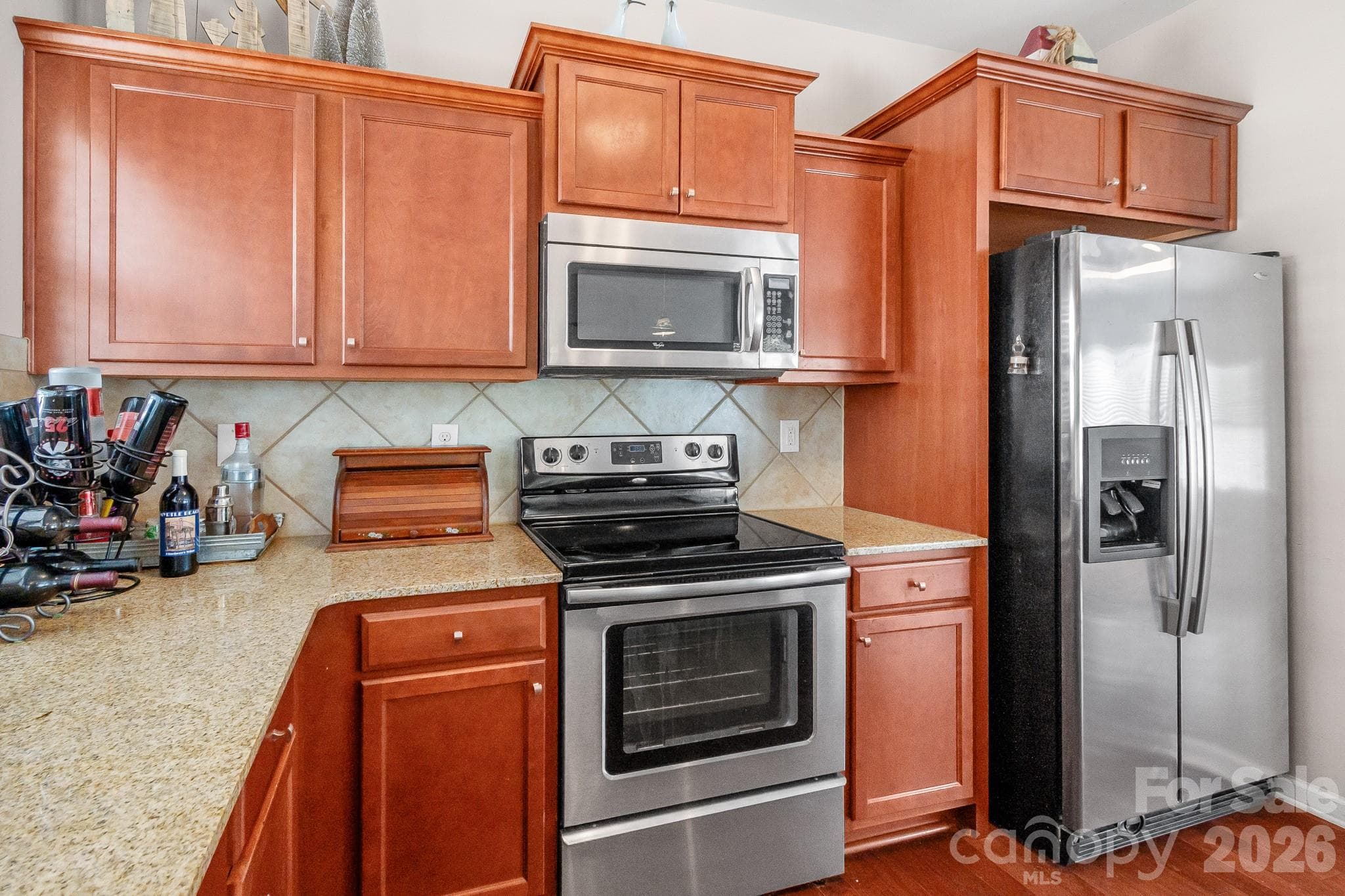 Single Family Residence at 25502 Seagull Drive, Lancaster, photo 19 of 44