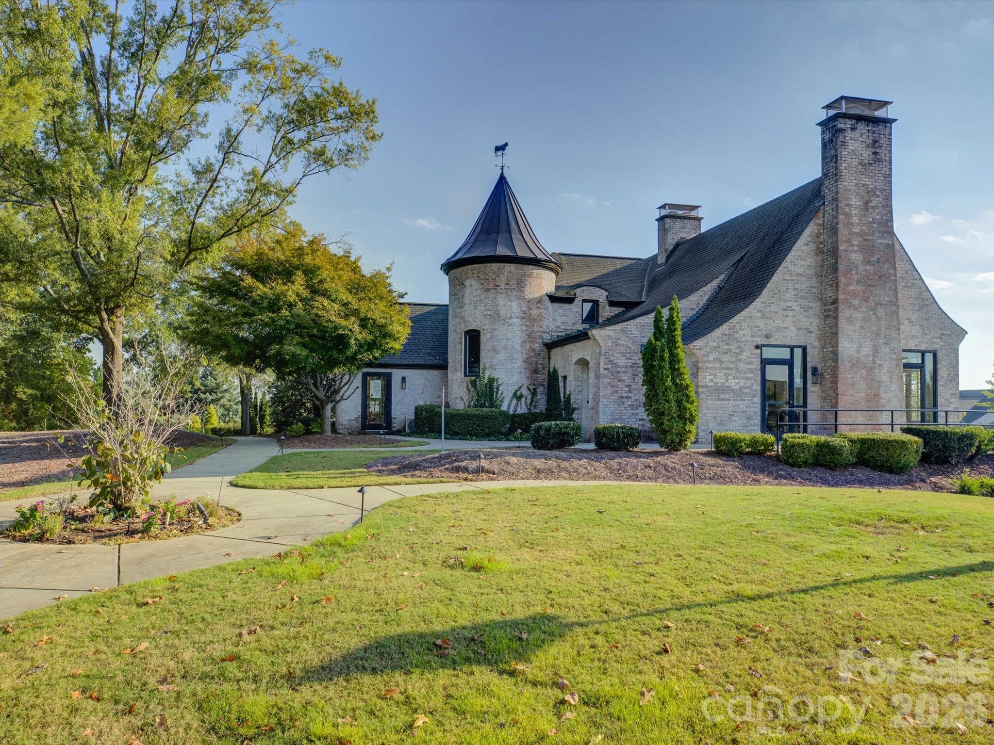 Single Family Residence at 12537 Belmont Mansion Drive, Charlotte, photo 45 of 46