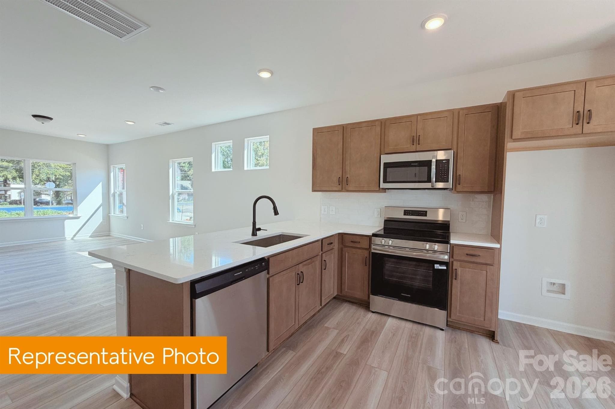 Townhouse at 5967 Old Plank Road, Charlotte, photo 2 of 12