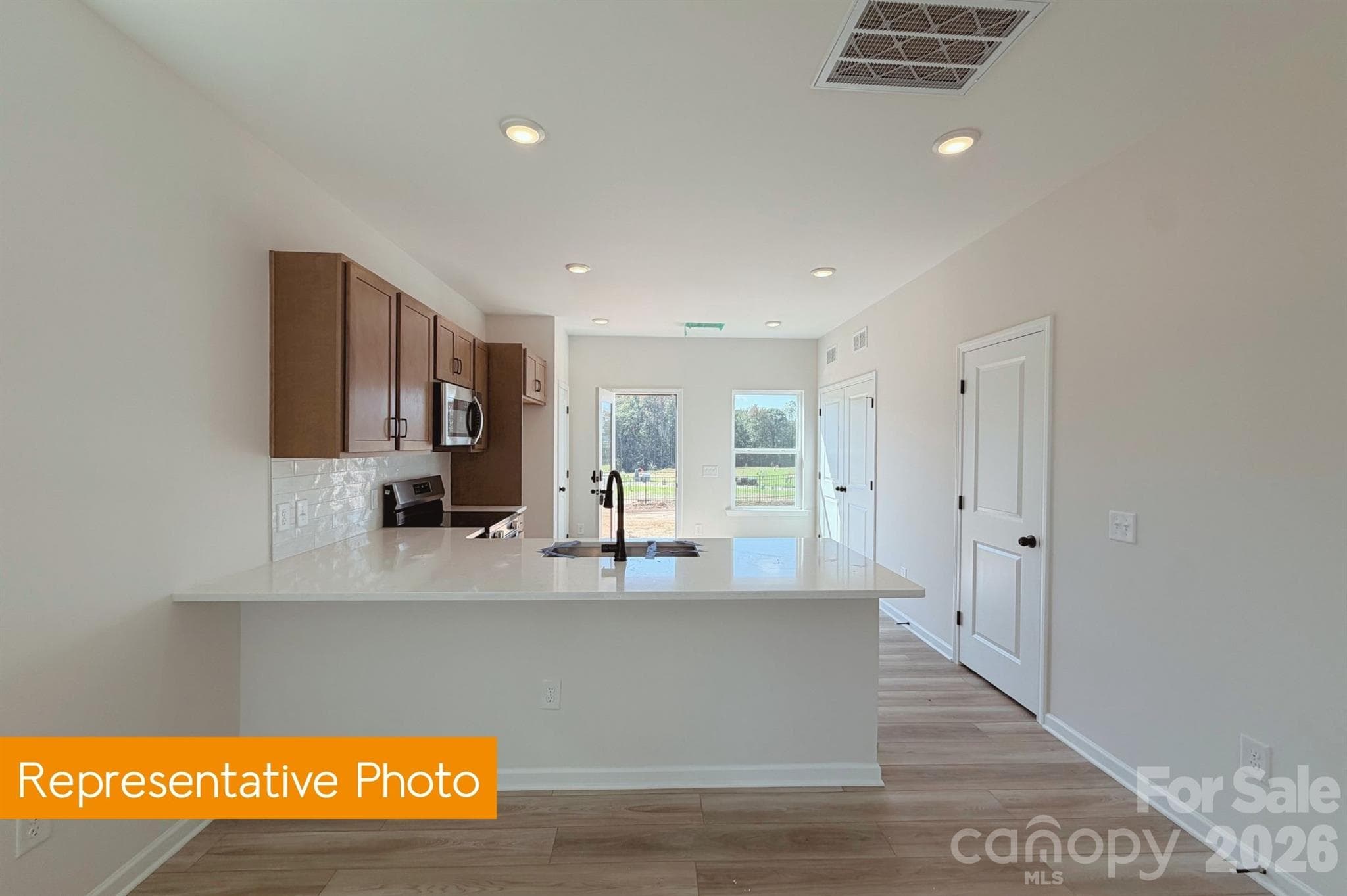 Townhouse at 5967 Old Plank Road, Charlotte, photo 3 of 12