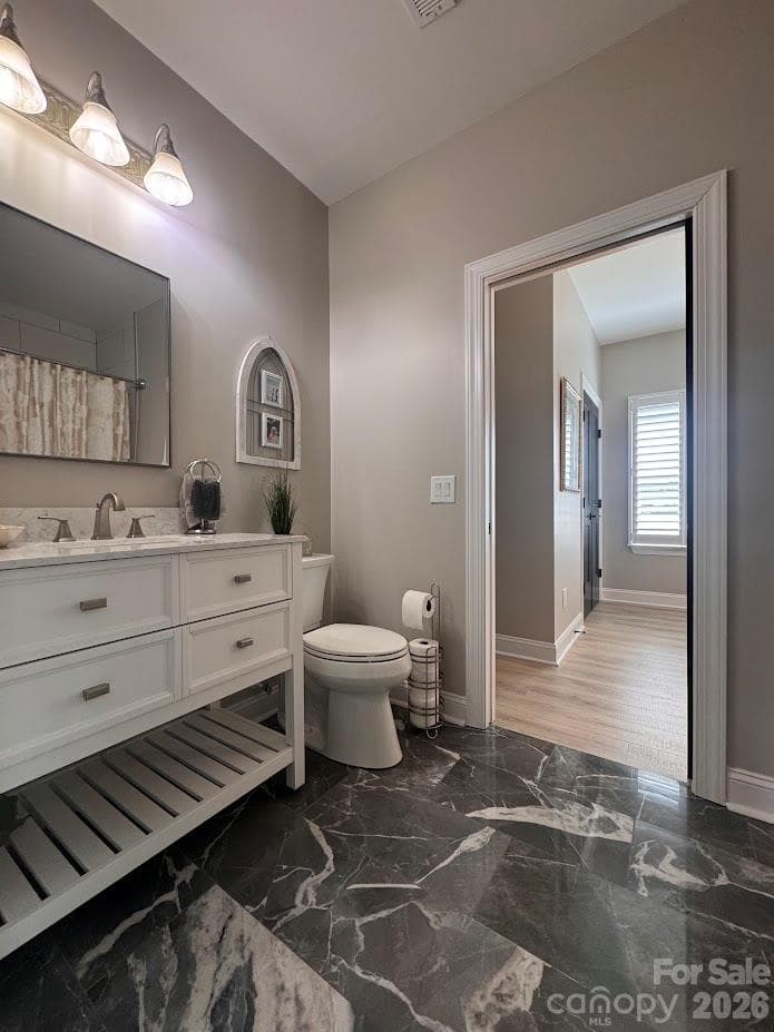 Single Family Residence at 15800 Henry Lane, Huntersville, photo 16 of 48