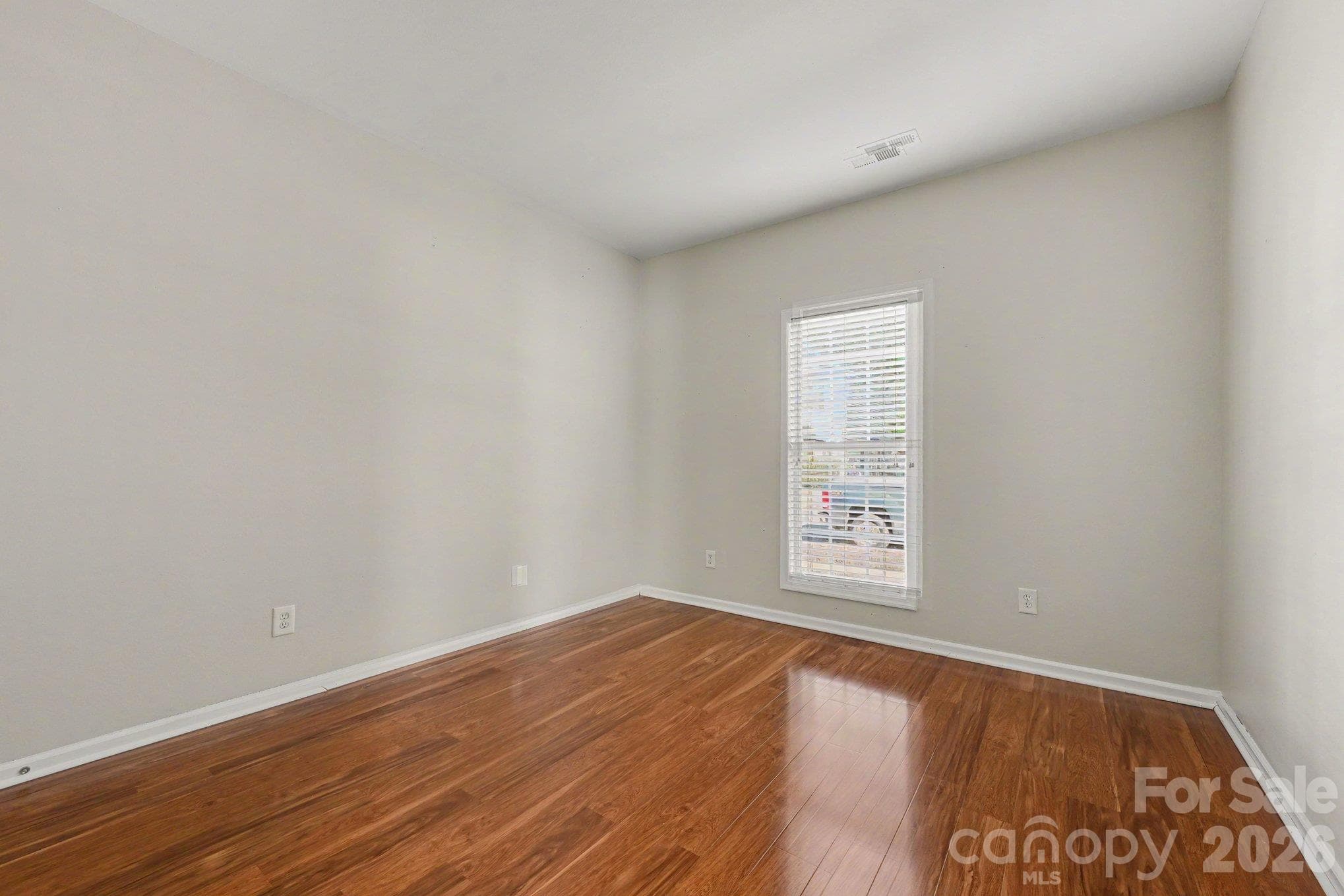 Secondary bedroom - 8334 Carob Tree Lane, Charlotte