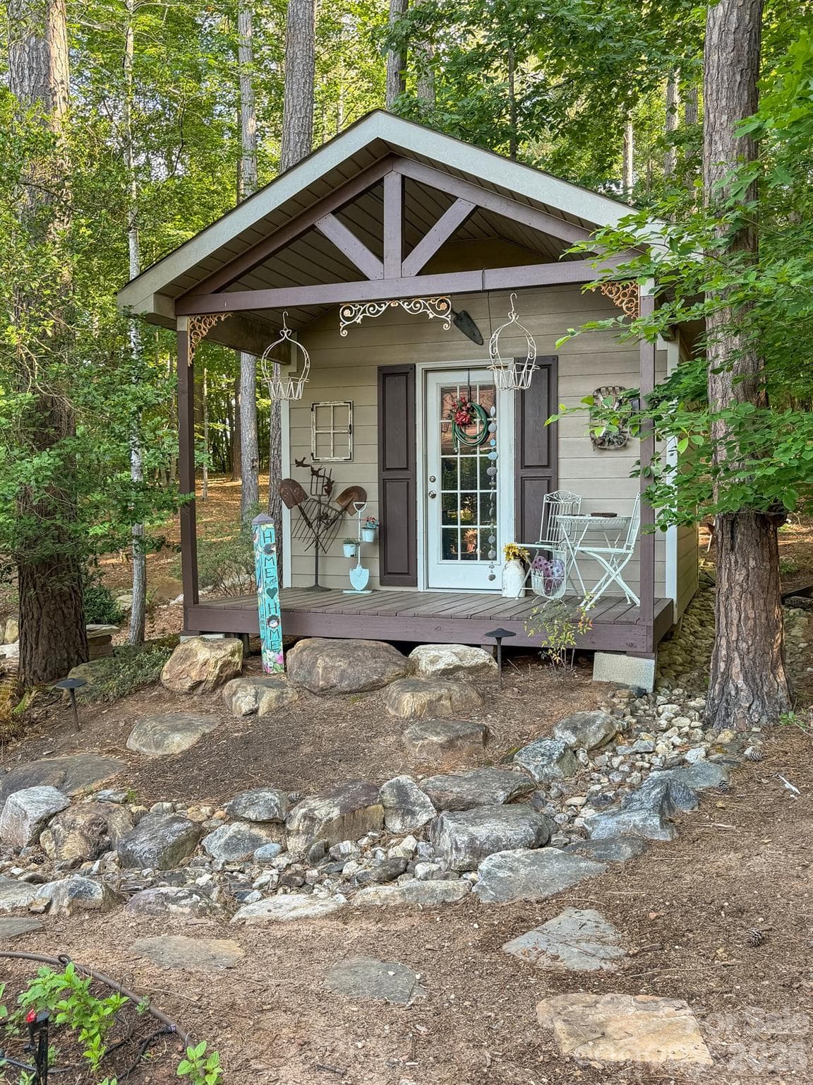 Single Family Residence at 5464 Back Shore Drive, Granite Falls, photo 7 of 48
