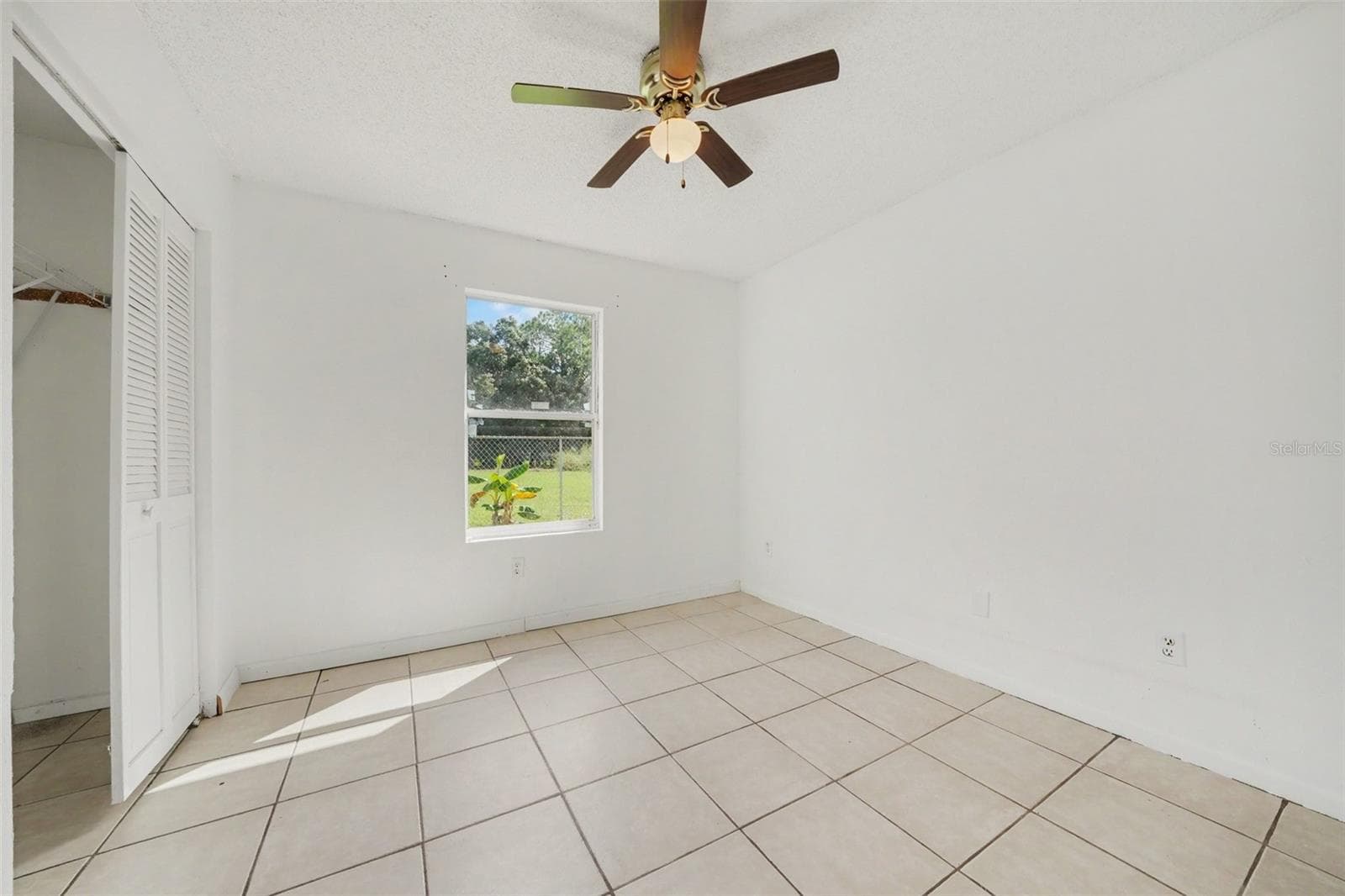 Single Family Residence at 2541 CRAWFORD DR, SANFORD, photo 16 of 26