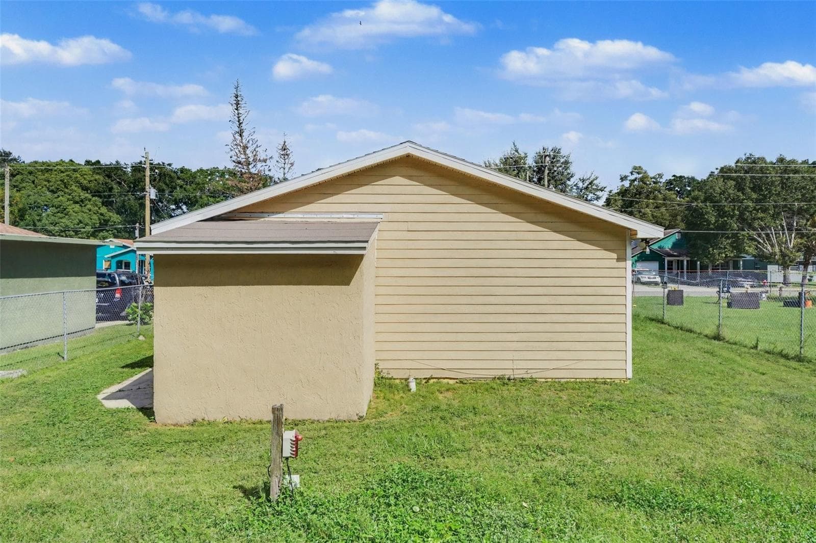Single Family Residence at 2541 CRAWFORD DR, SANFORD, photo 23 of 26