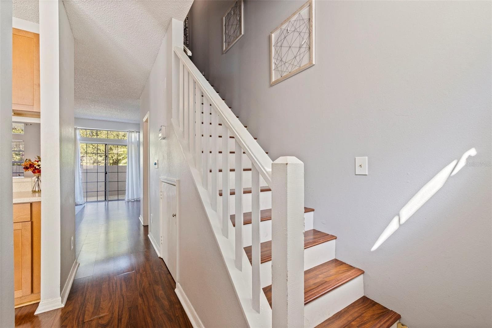Townhouse at 2802 W CLEVELAND ST #B, TAMPA, photo 5 of 27