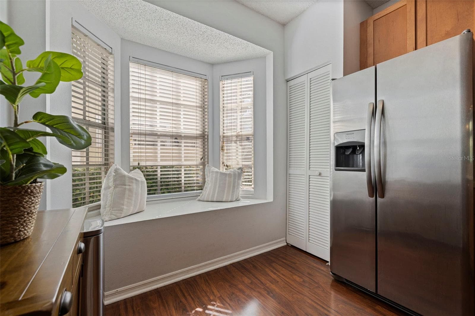 Townhouse at 2802 W CLEVELAND ST #B, TAMPA, photo 7 of 27