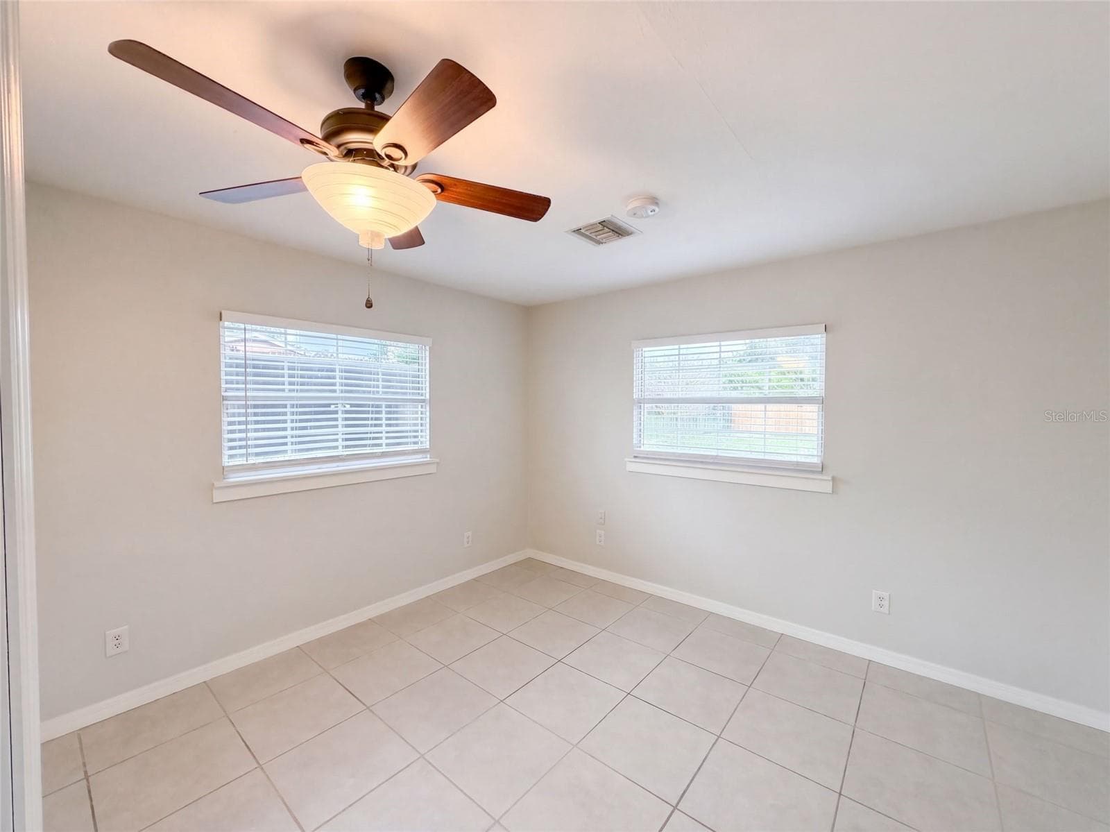 Single Family Residence at 904 SPRING CREEK DR, OCOEE, photo 13 of 37