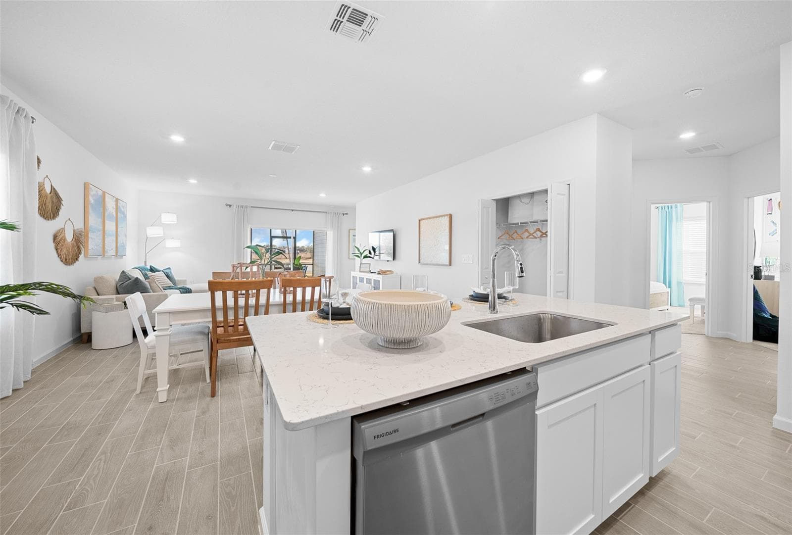 Single Family Residence at 8925 SW 69TH TER, OCALA, photo 18 of 38