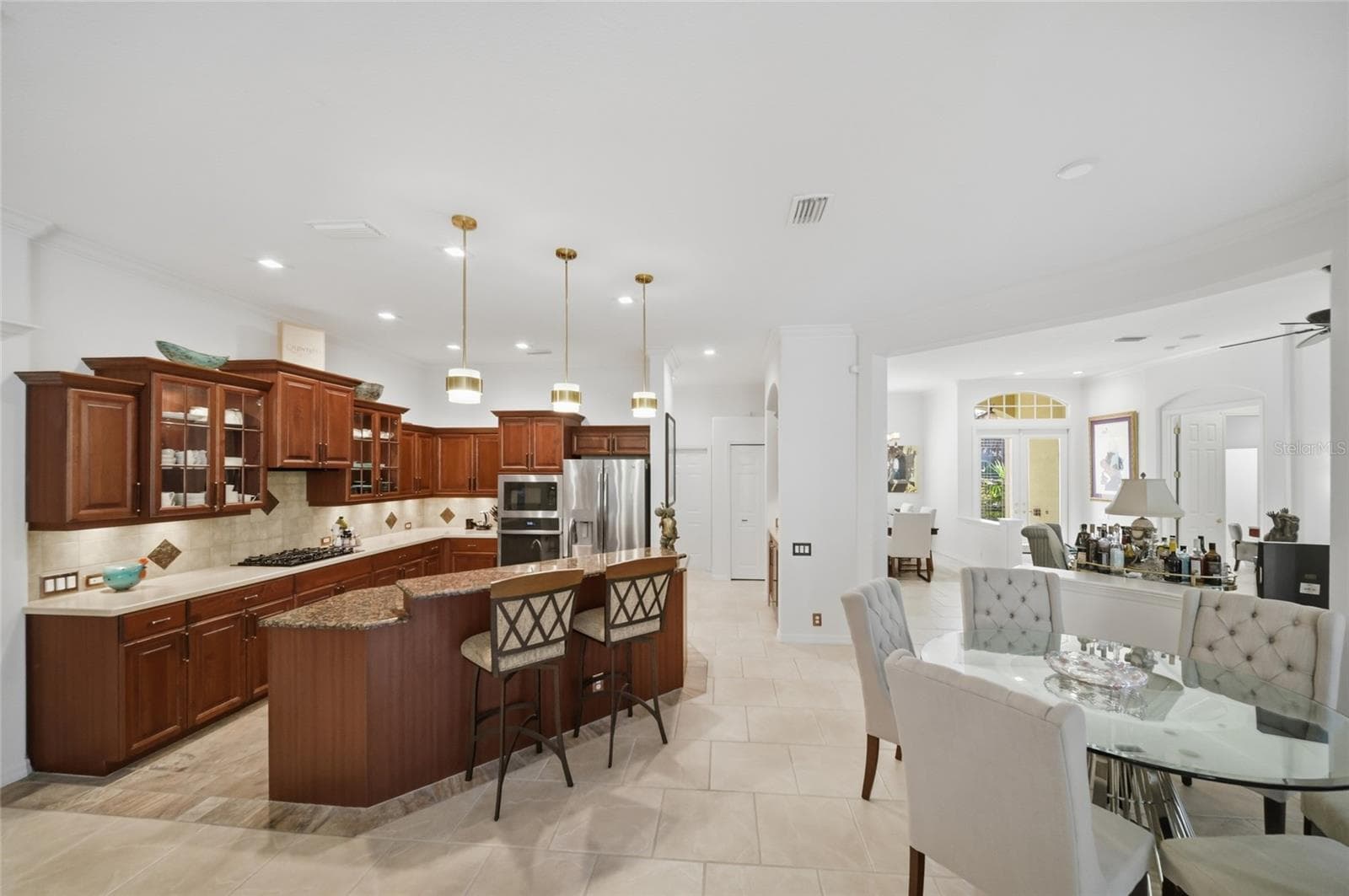 Single Family Residence at 6914 TREYMORE CT, SARASOTA, photo 13 of 37
