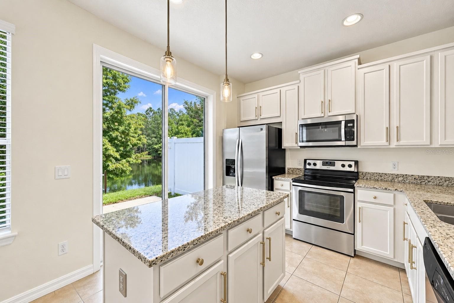 Townhouse at 9649 SILVER BUTTONWOOD ST, ORLANDO, photo 10 of 36