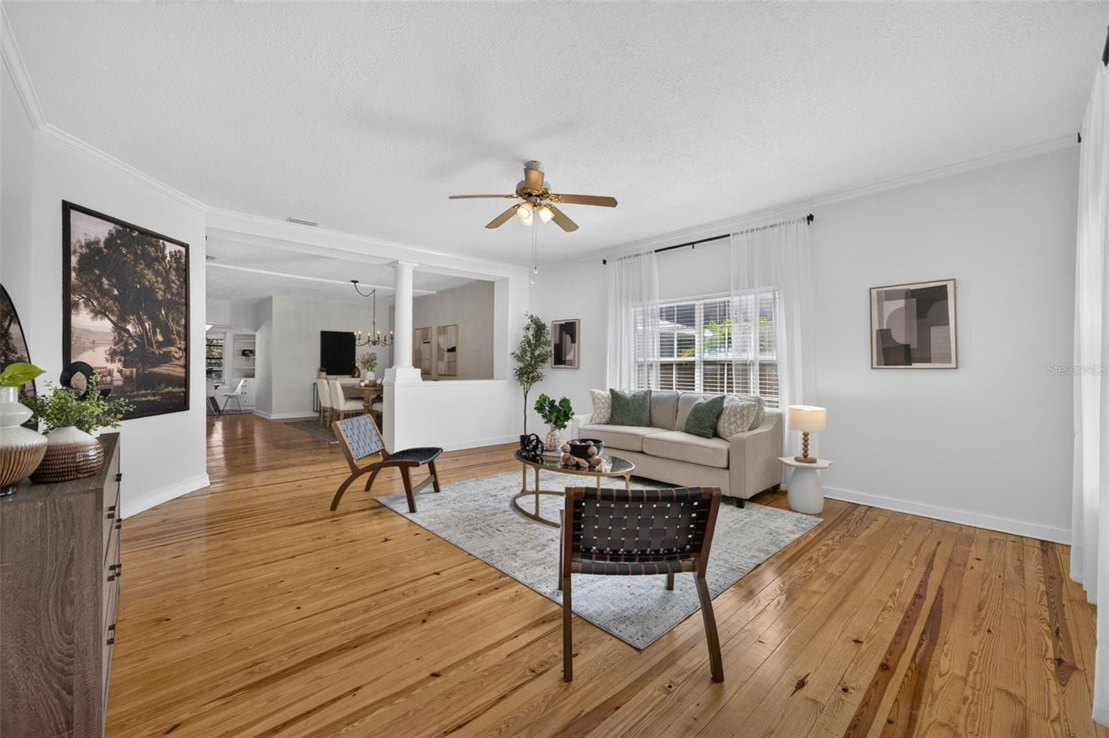 Single Family Residence at 1209 CLOUSER AVE, ORLANDO, photo 3 of 26