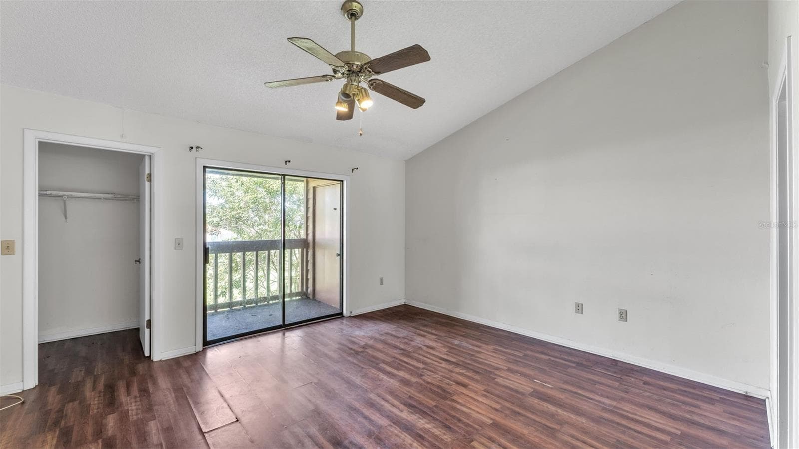 Townhouse at 707 CARPENTERS WAY #46, LAKELAND, photo 21 of 35