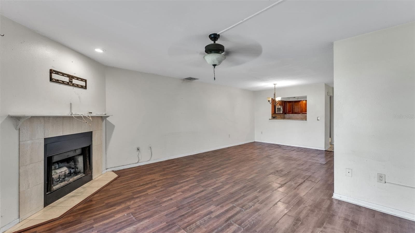 Townhouse at 707 CARPENTERS WAY #46, LAKELAND, photo 27 of 35