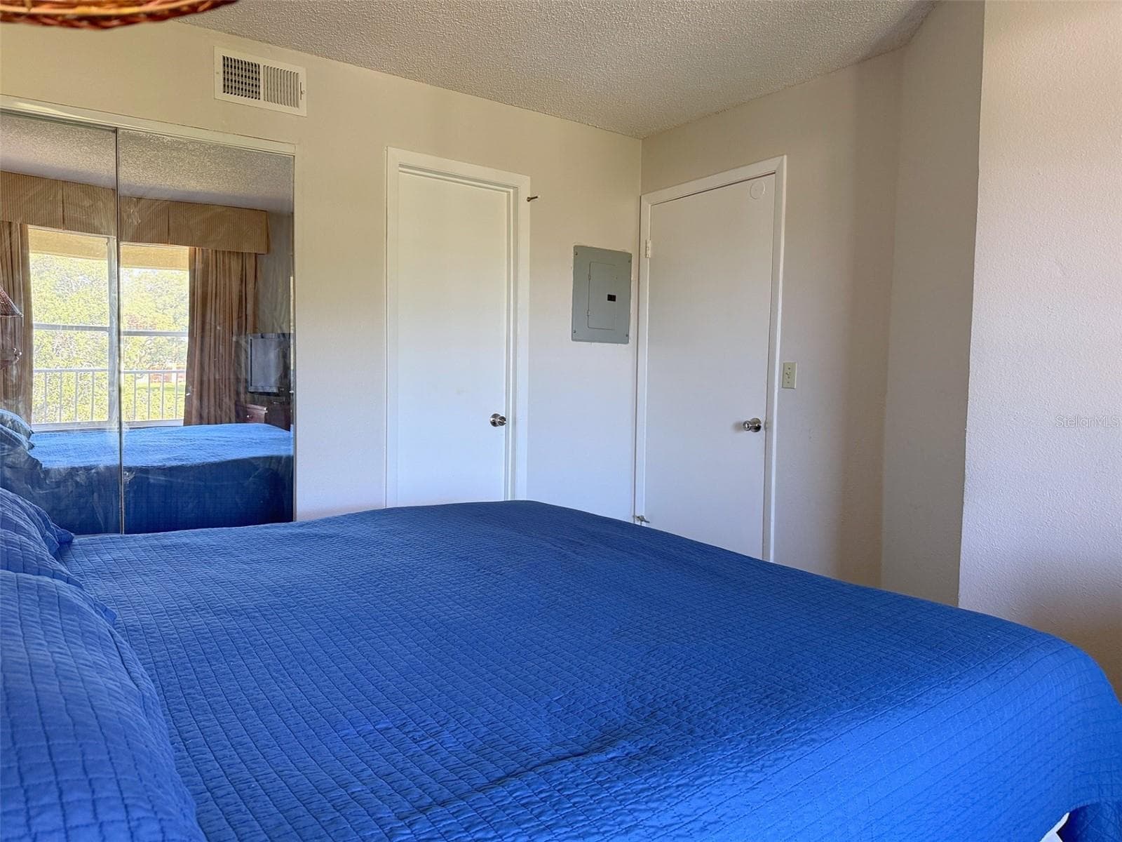 Condo - Hotel at 6337 PARC CORNICHE DR #2305, ORLANDO, photo 14 of 18