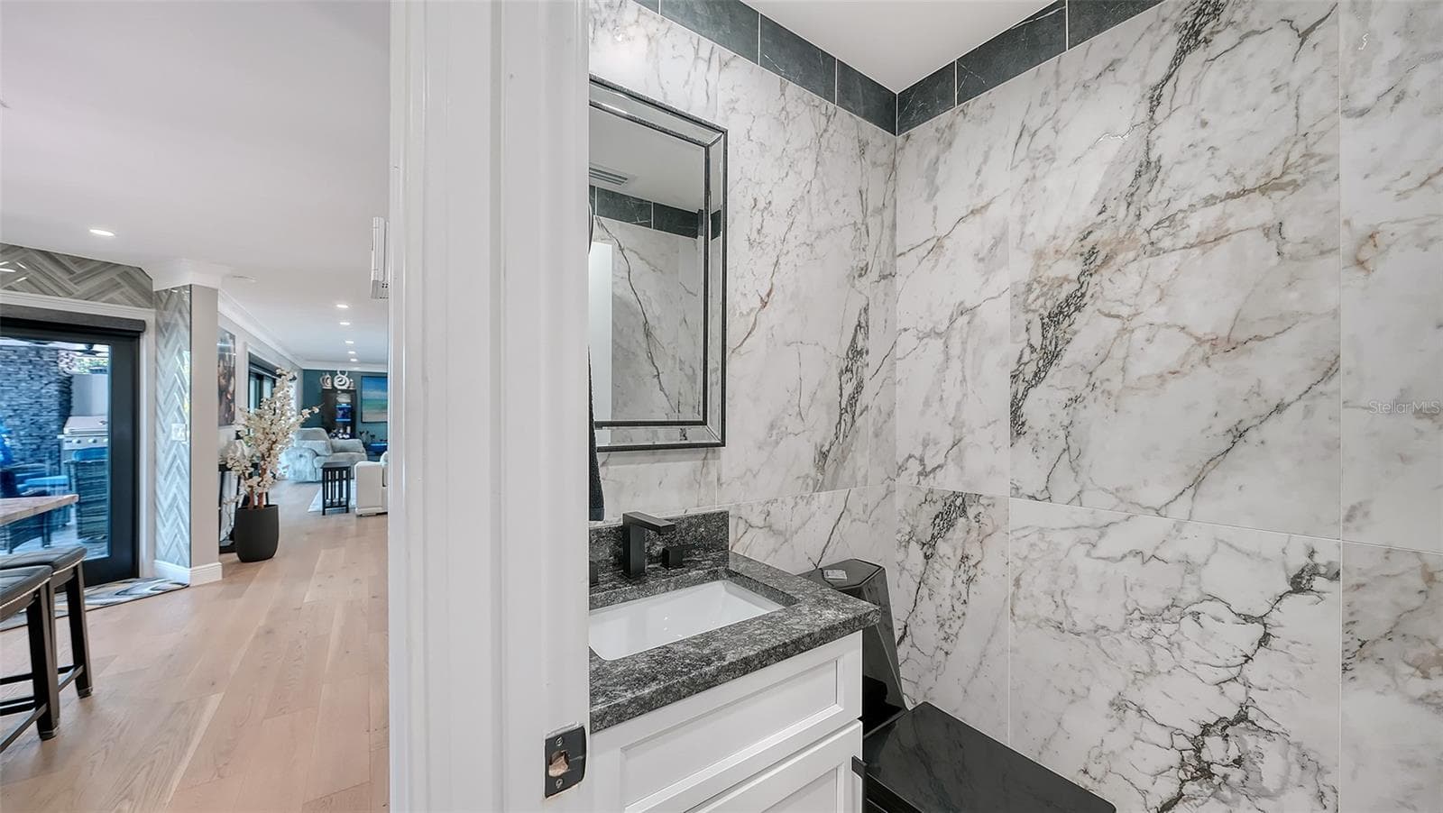 Half bath - 809 IDLEWILD WAY, SARASOTA