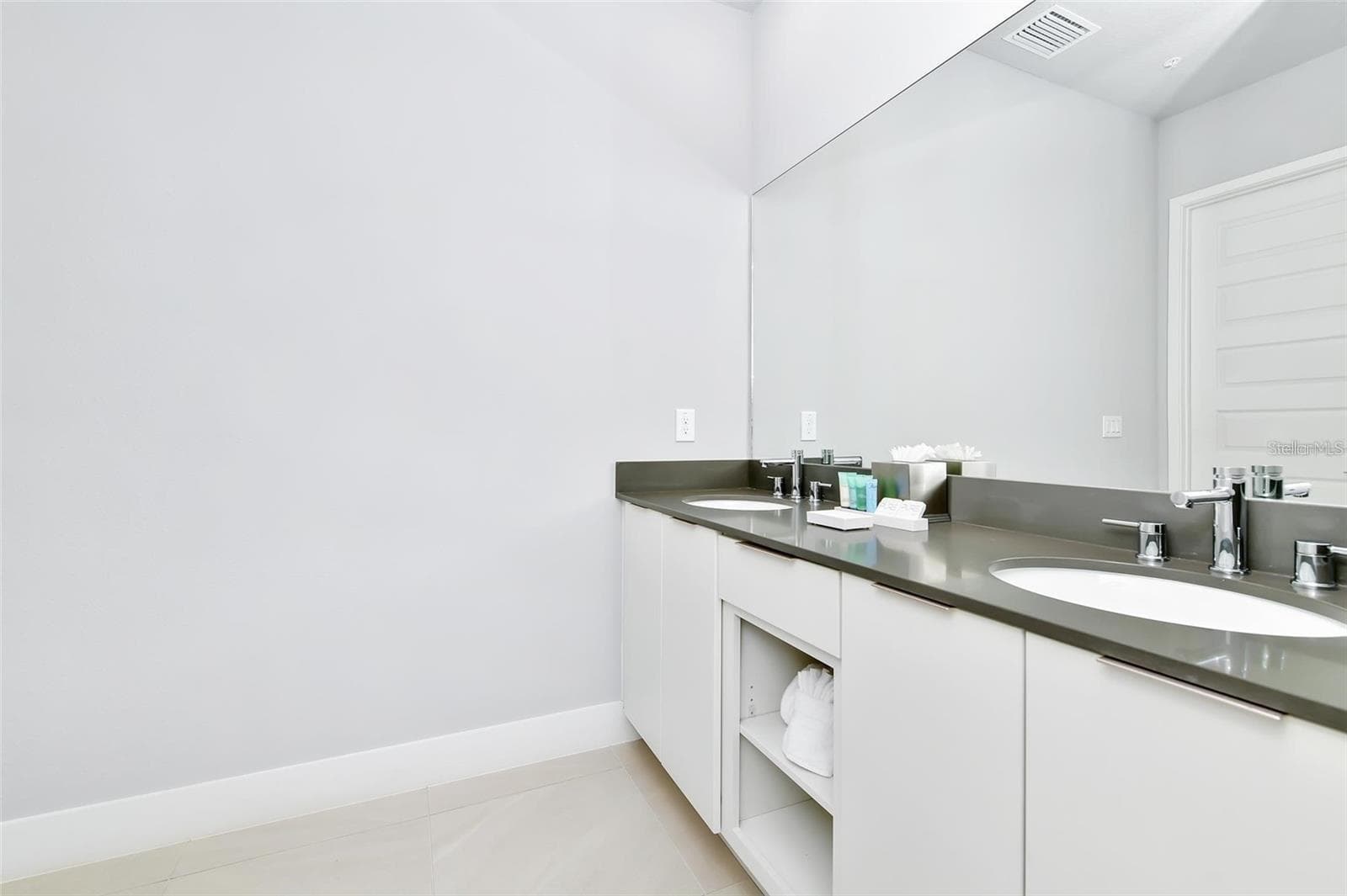 Condominium at 7740 SANDY RIDGE DR #121, REUNION, photo 54 of 67