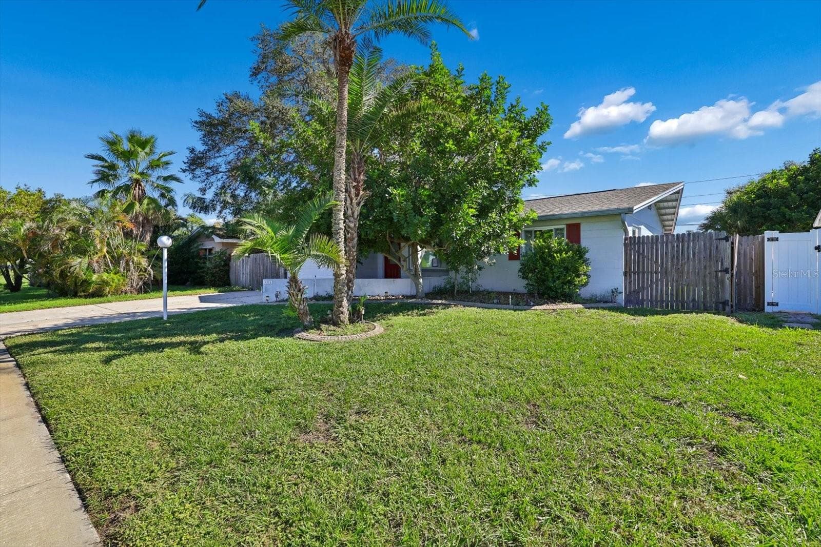 Single Family Residence at 9371 110TH ST, SEMINOLE, photo 2 of 48