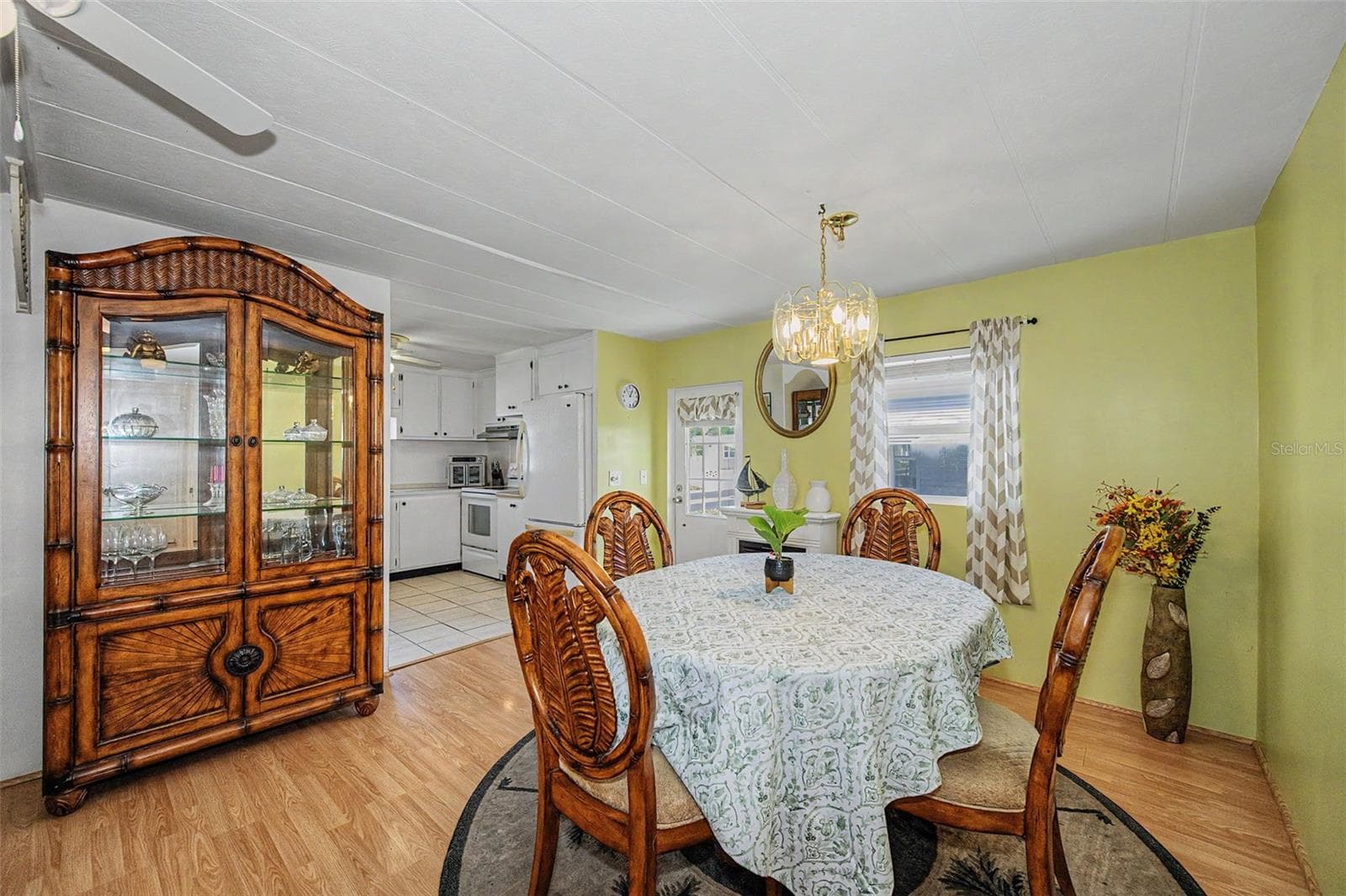 Mobile Home at 18 DRURY LN, TARPON SPRINGS, photo 17 of 84