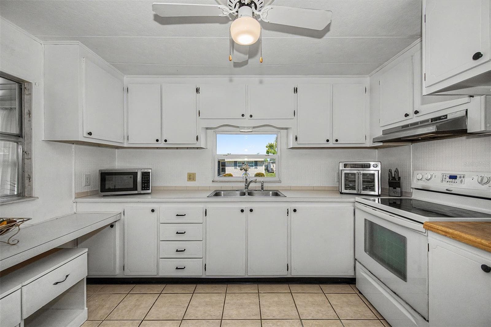 Mobile Home at 18 DRURY LN, TARPON SPRINGS, photo 20 of 84