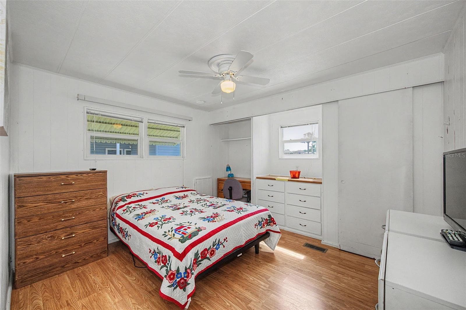 Guest Bedroom - 18 DRURY LN, TARPON SPRINGS
