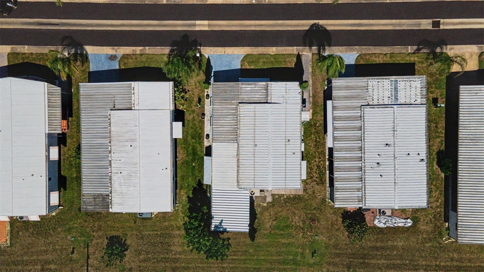 Mobile Home at 18 DRURY LN, TARPON SPRINGS, photo 39 of 84