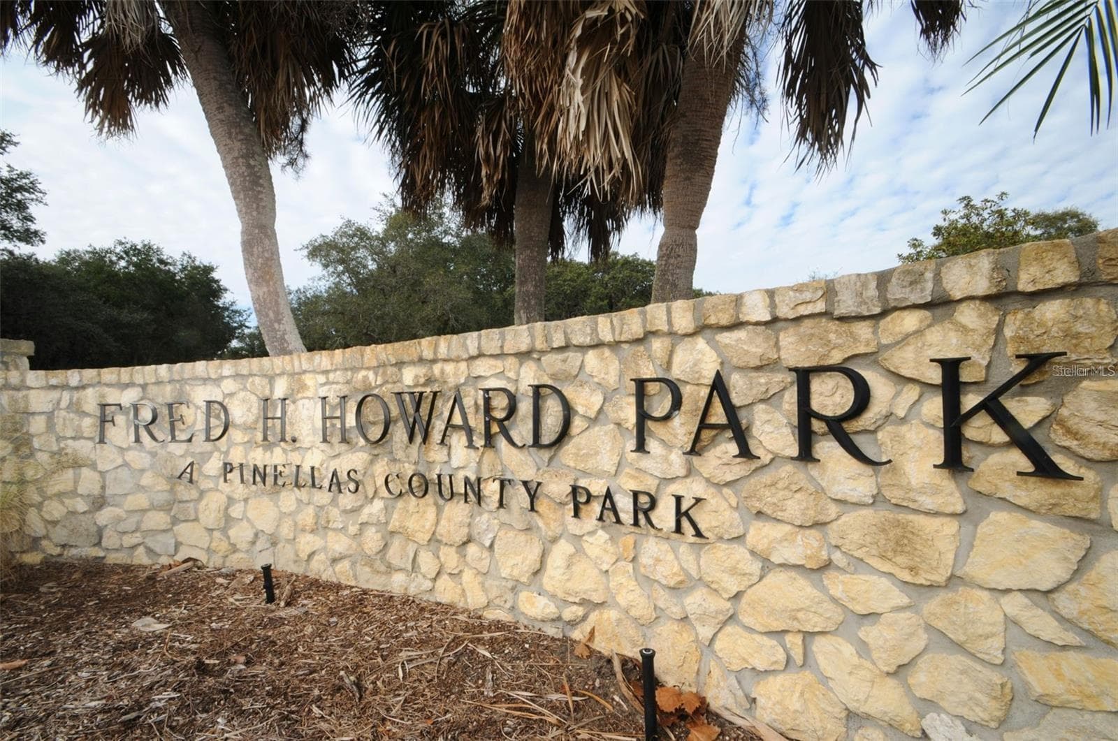 Howard Park and Beach - 18 DRURY LN, TARPON SPRINGS