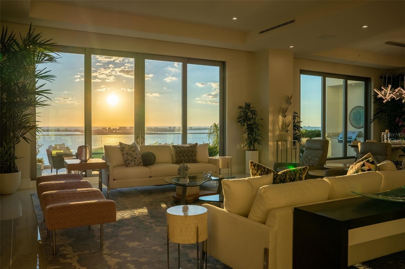 Condominium at 401 QUAY COMMONS #PH1902, SARASOTA, photo 17 of 90