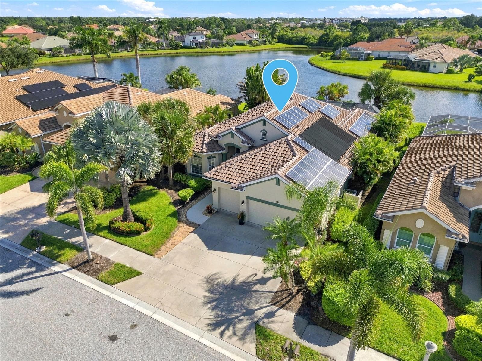 Single Family Residence at 1336 CREEK NINE DR, NORTH PORT, photo 13 of 58