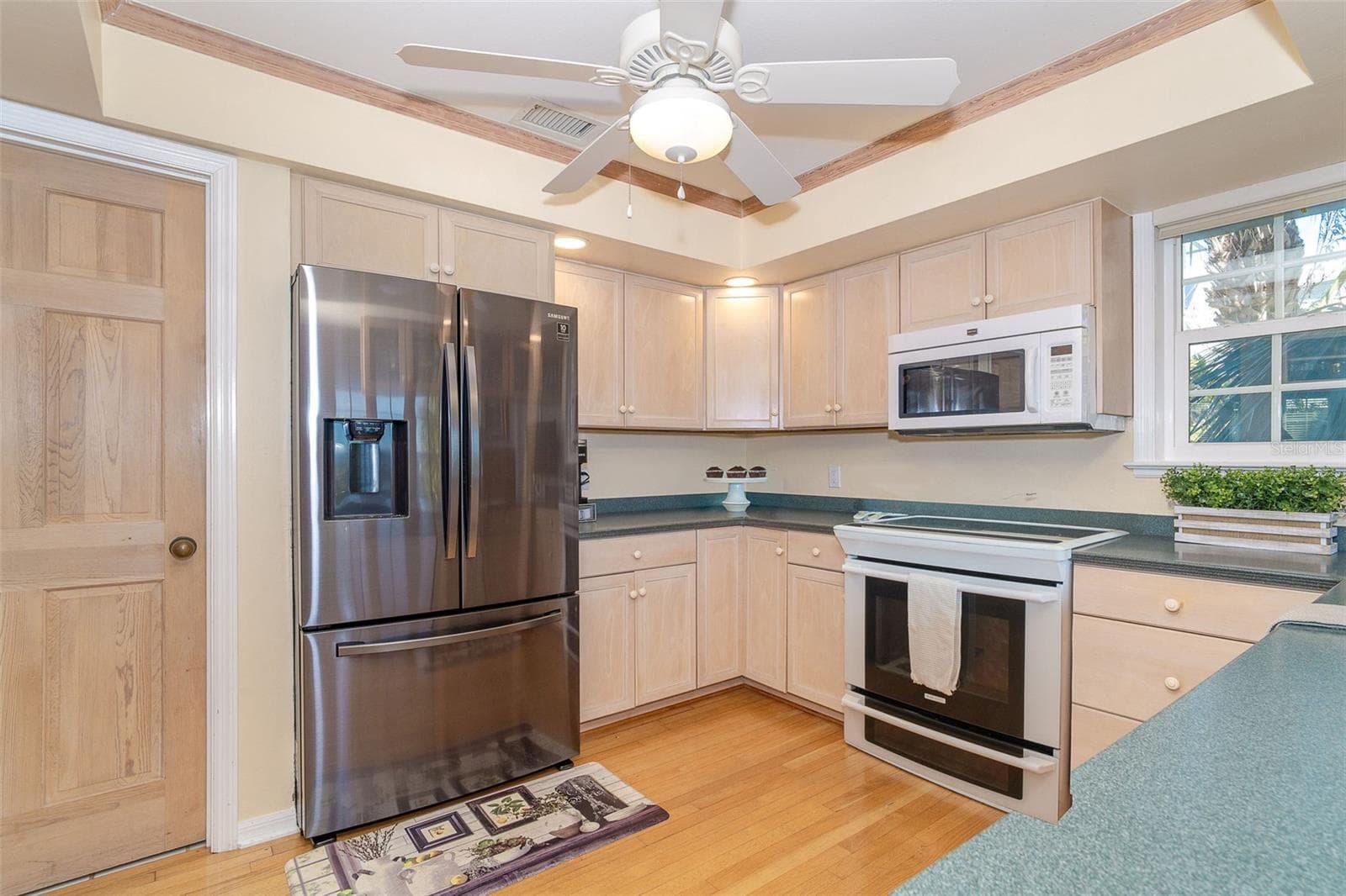 Single Family Residence at 36 SEAWATCH DR, BOCA GRANDE, photo 20 of 56
