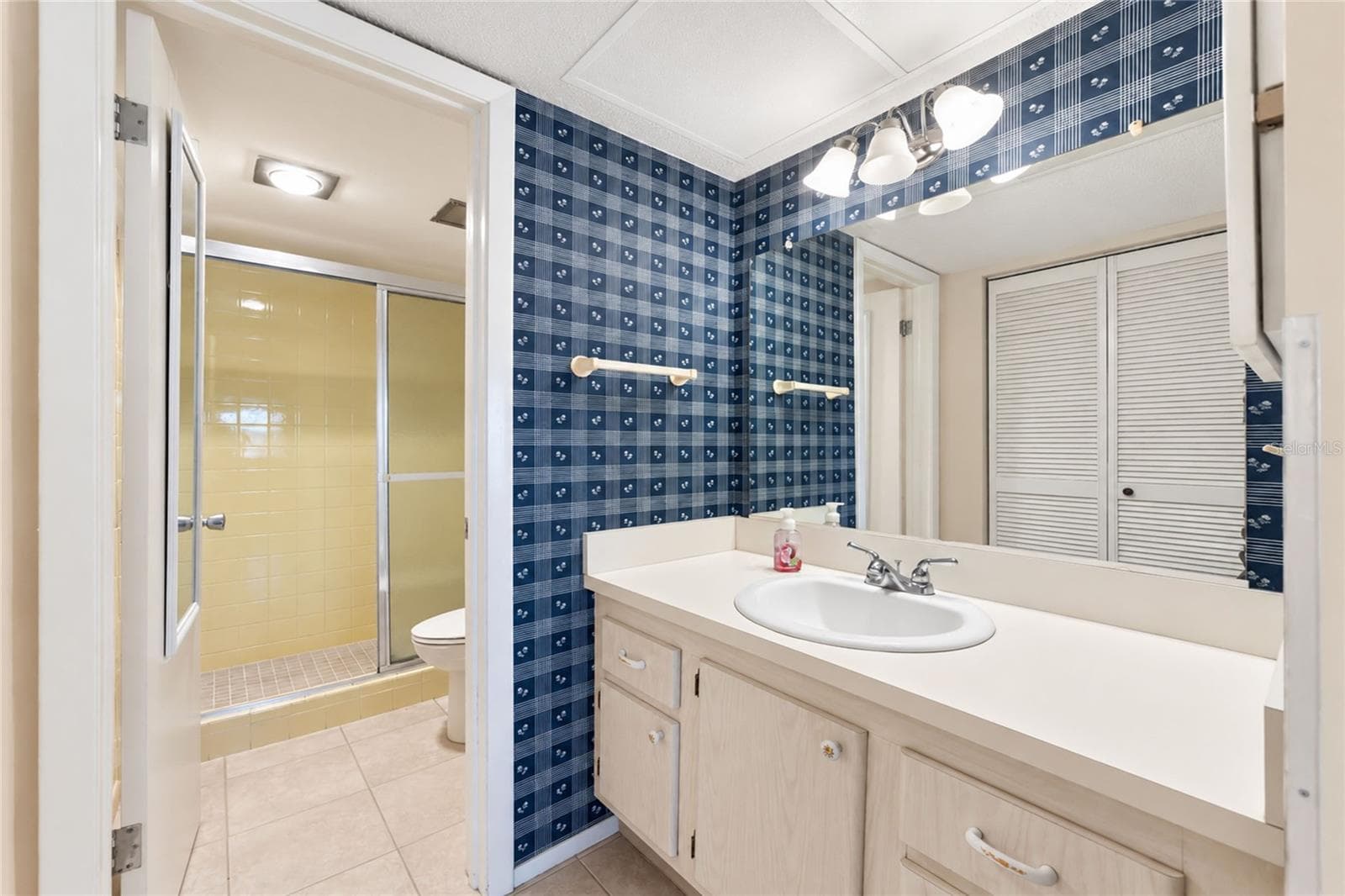 Condominium at 96 BOUNDARY BLVD #127, ROTONDA WEST, photo 34 of 60