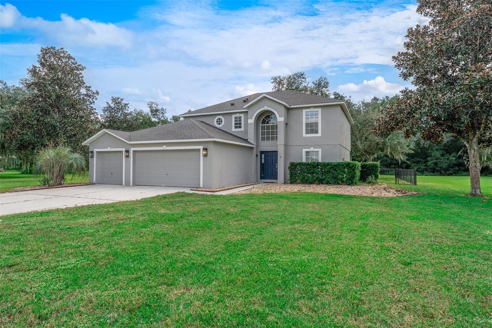 Single Family Residence at 7406 LAKE MARNI CT, MOUNT DORA, photo 2 of 53