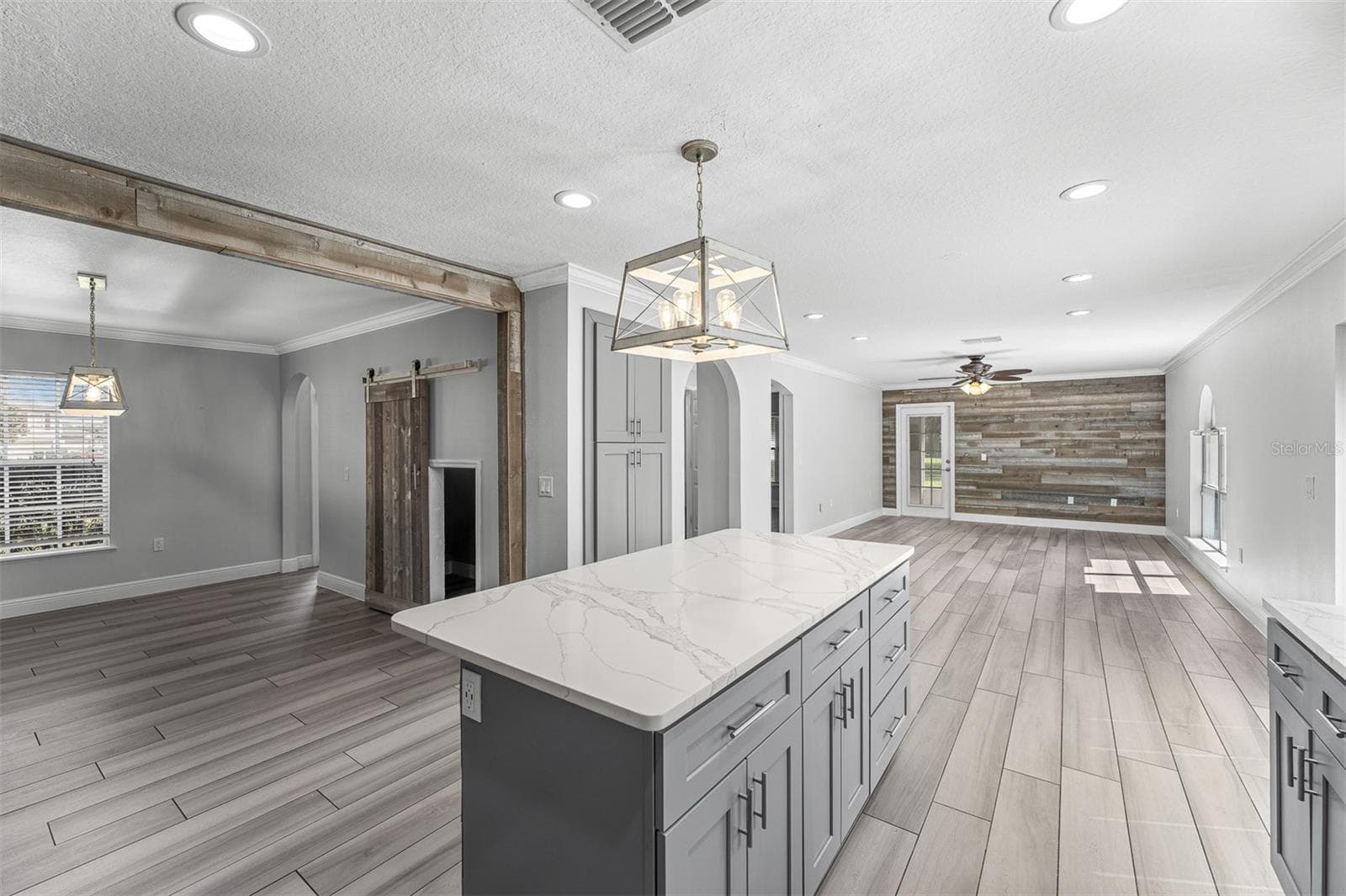 Single Family Residence at 7406 LAKE MARNI CT, MOUNT DORA, photo 12 of 53