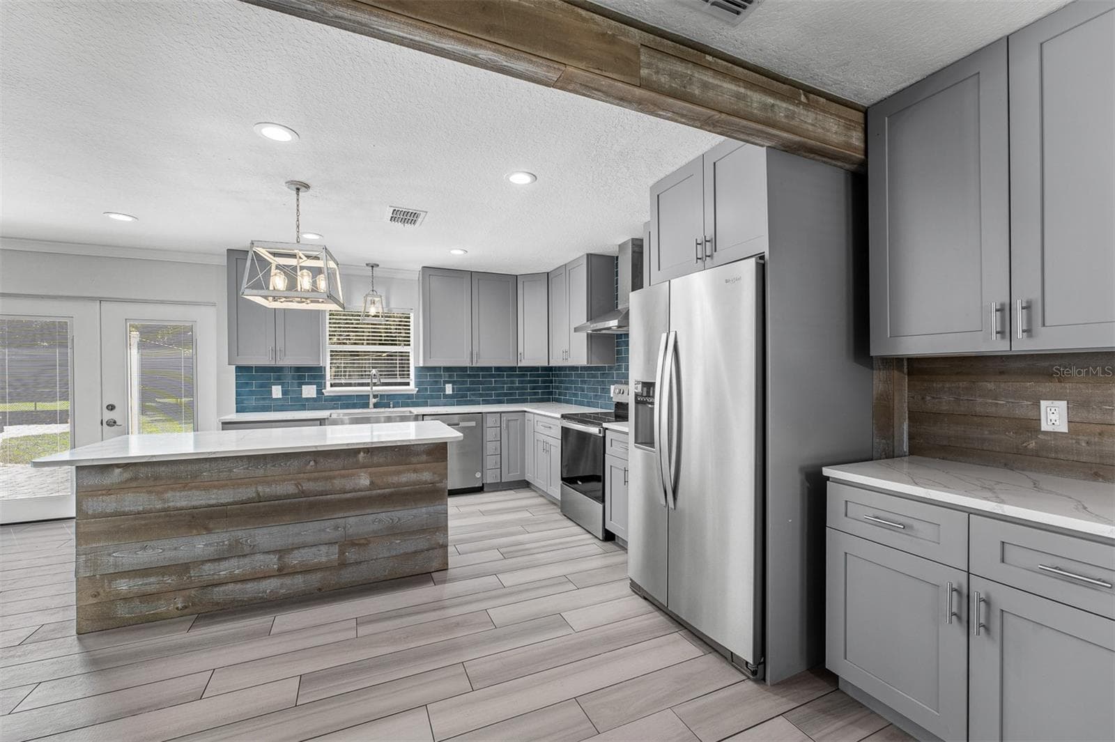 Single Family Residence at 7406 LAKE MARNI CT, MOUNT DORA, photo 13 of 53