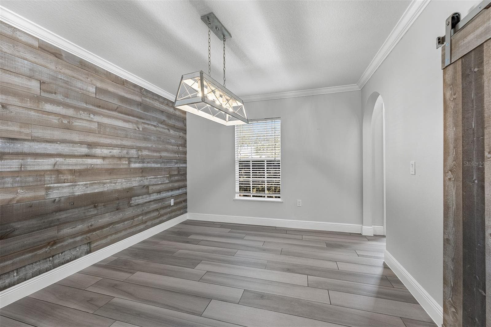 Single Family Residence at 7406 LAKE MARNI CT, MOUNT DORA, photo 16 of 53