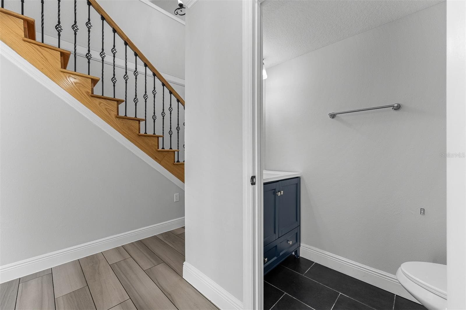 Single Family Residence at 7406 LAKE MARNI CT, MOUNT DORA, photo 21 of 53