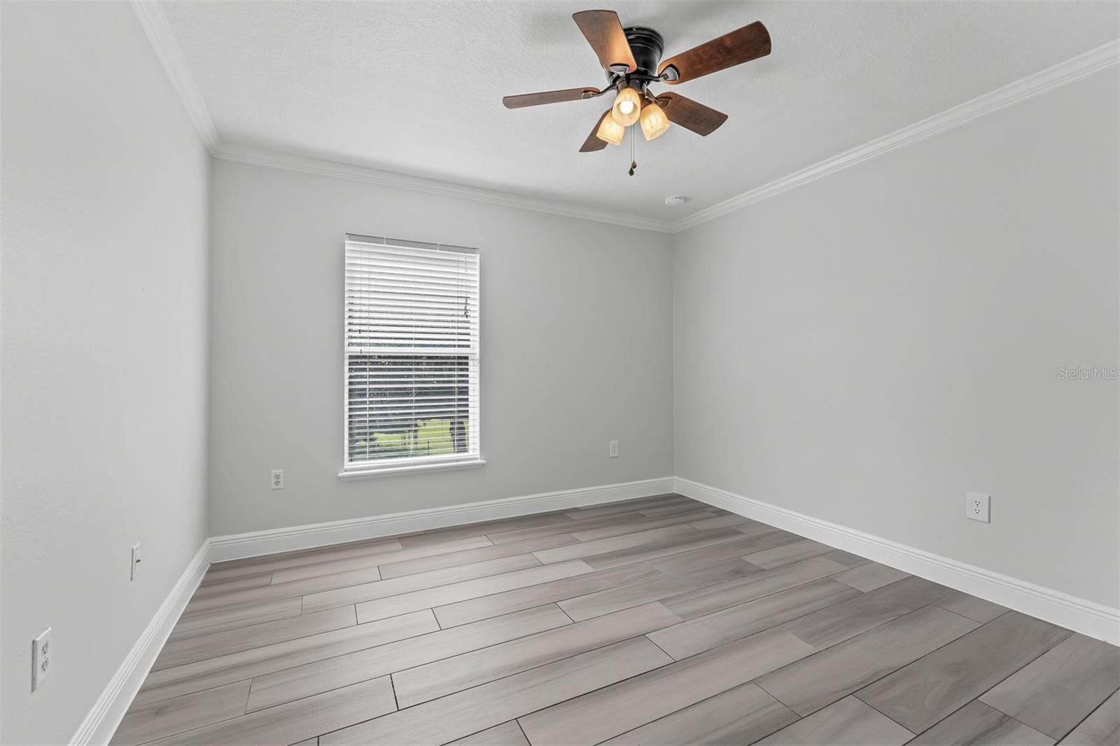 Single Family Residence at 7406 LAKE MARNI CT, MOUNT DORA, photo 37 of 53