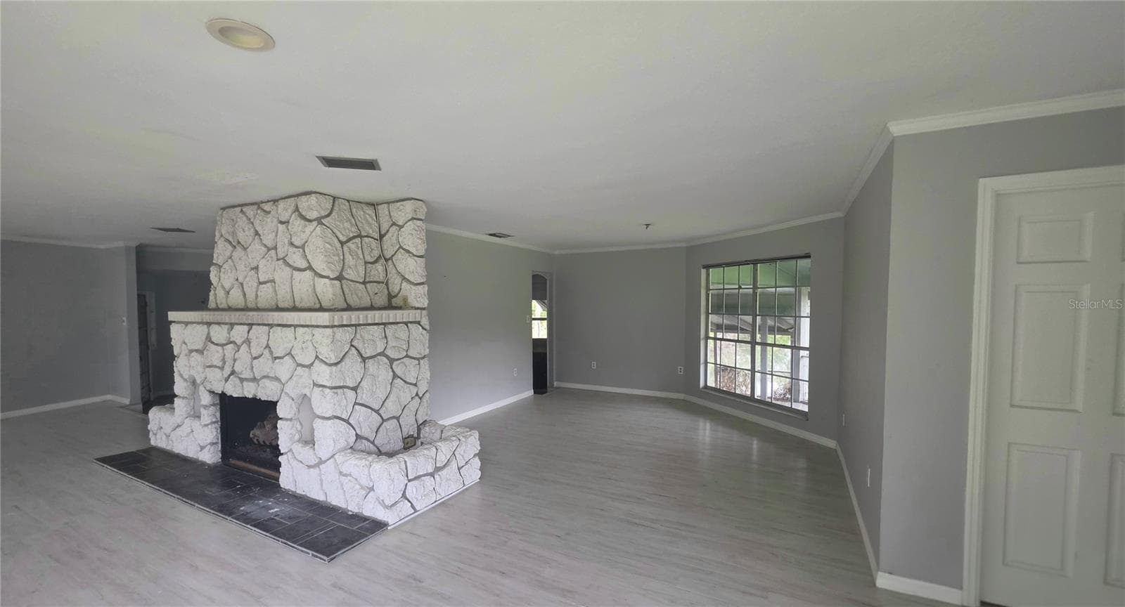 Living room - 920 LAKE COVE TRL, LAKELAND