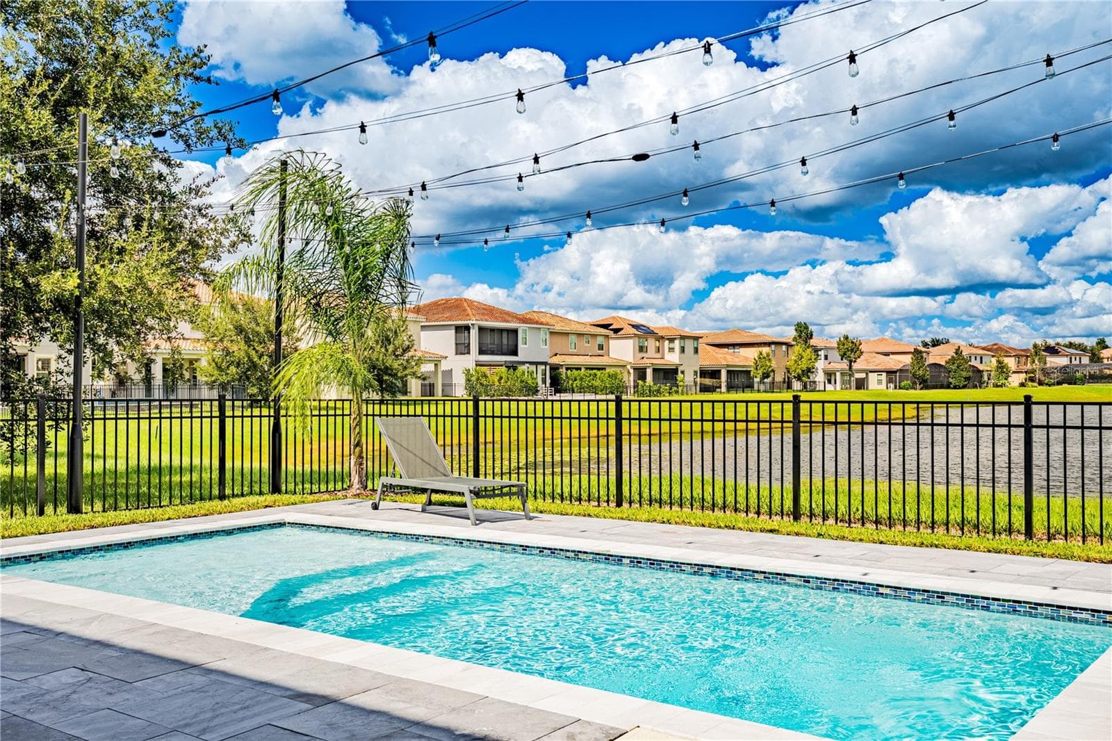 Single Family Residence at 10431 SIDDINGTON DR, ORLANDO, photo 8 of 29