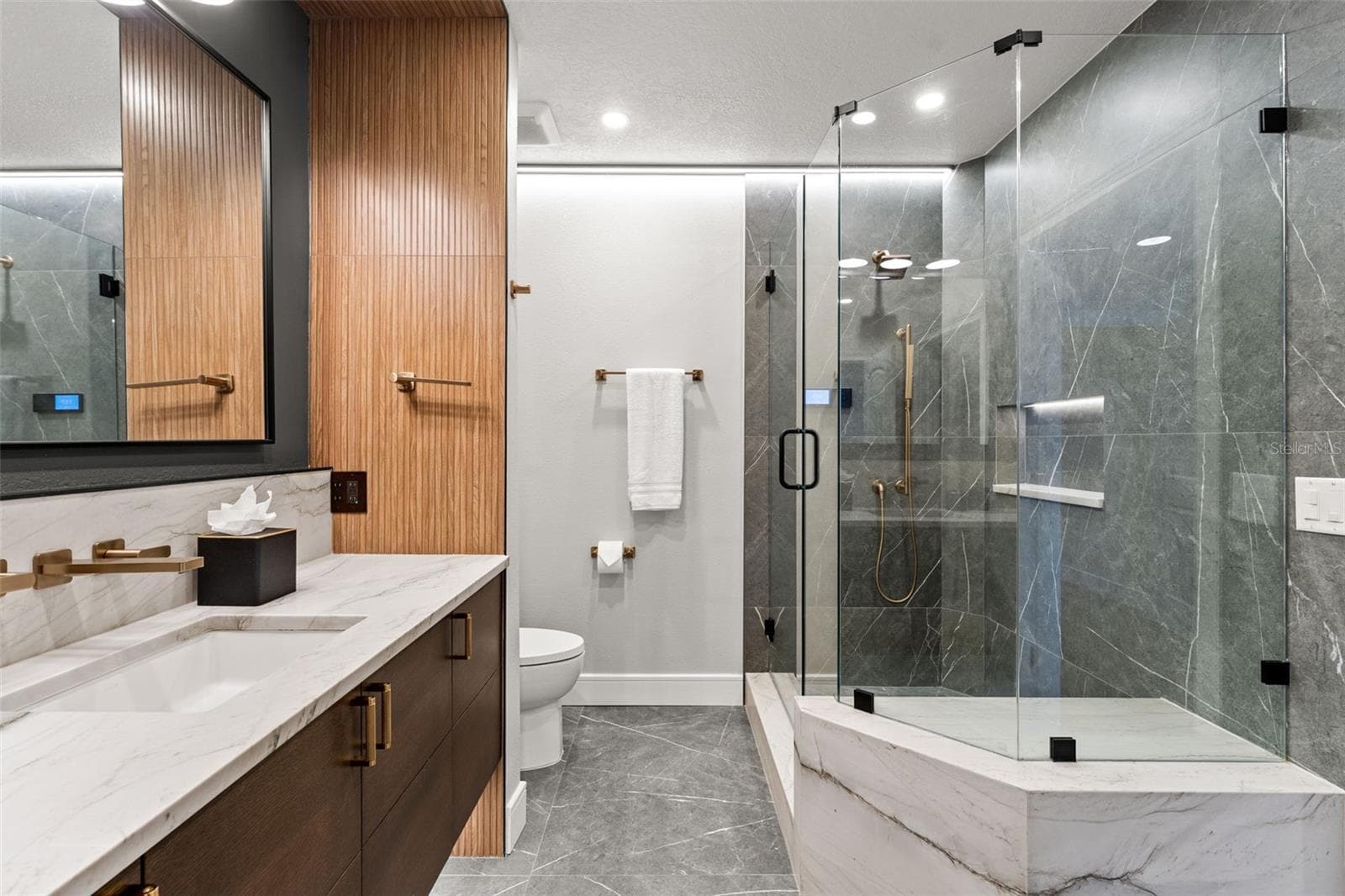 Condominium at 610 RIVIERA DUNES WAY #602, PALMETTO, photo 62 of 96