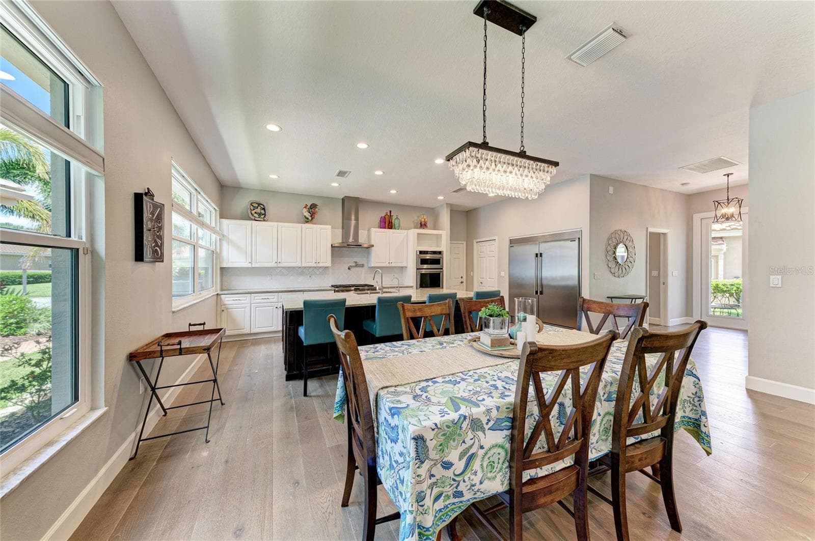 Single Family Residence at 8352 CANARY PALM CT, SARASOTA, photo 21 of 74