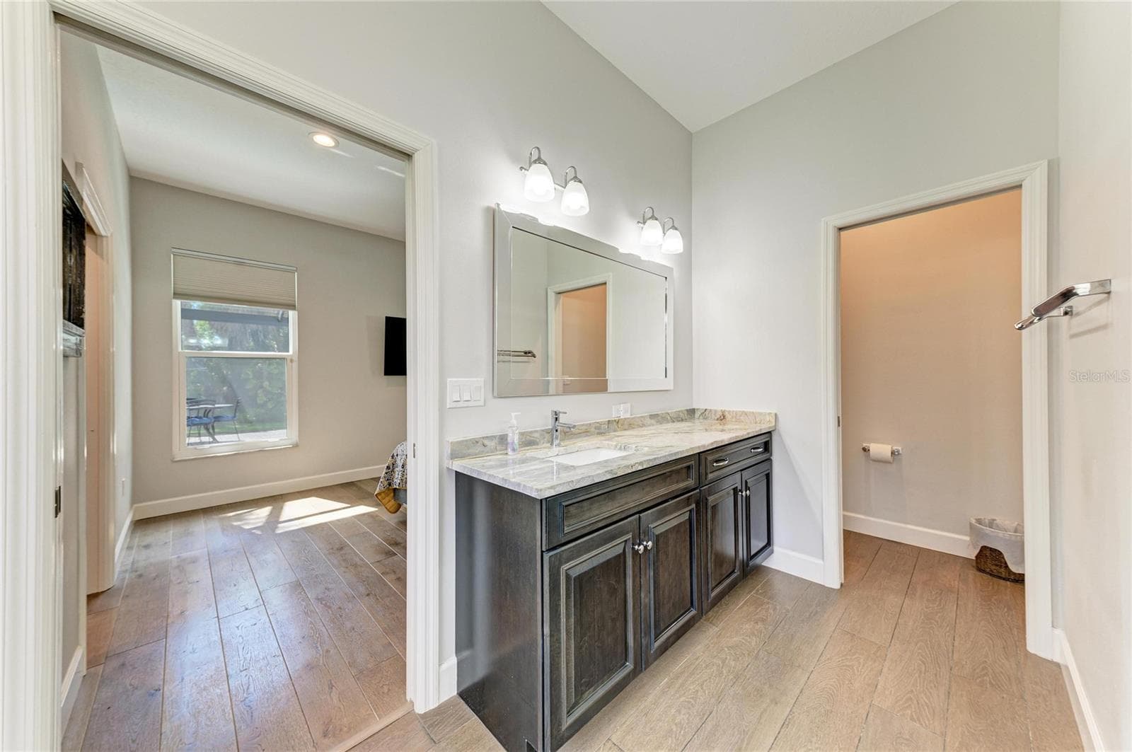 Single Family Residence at 8352 CANARY PALM CT, SARASOTA, photo 28 of 74