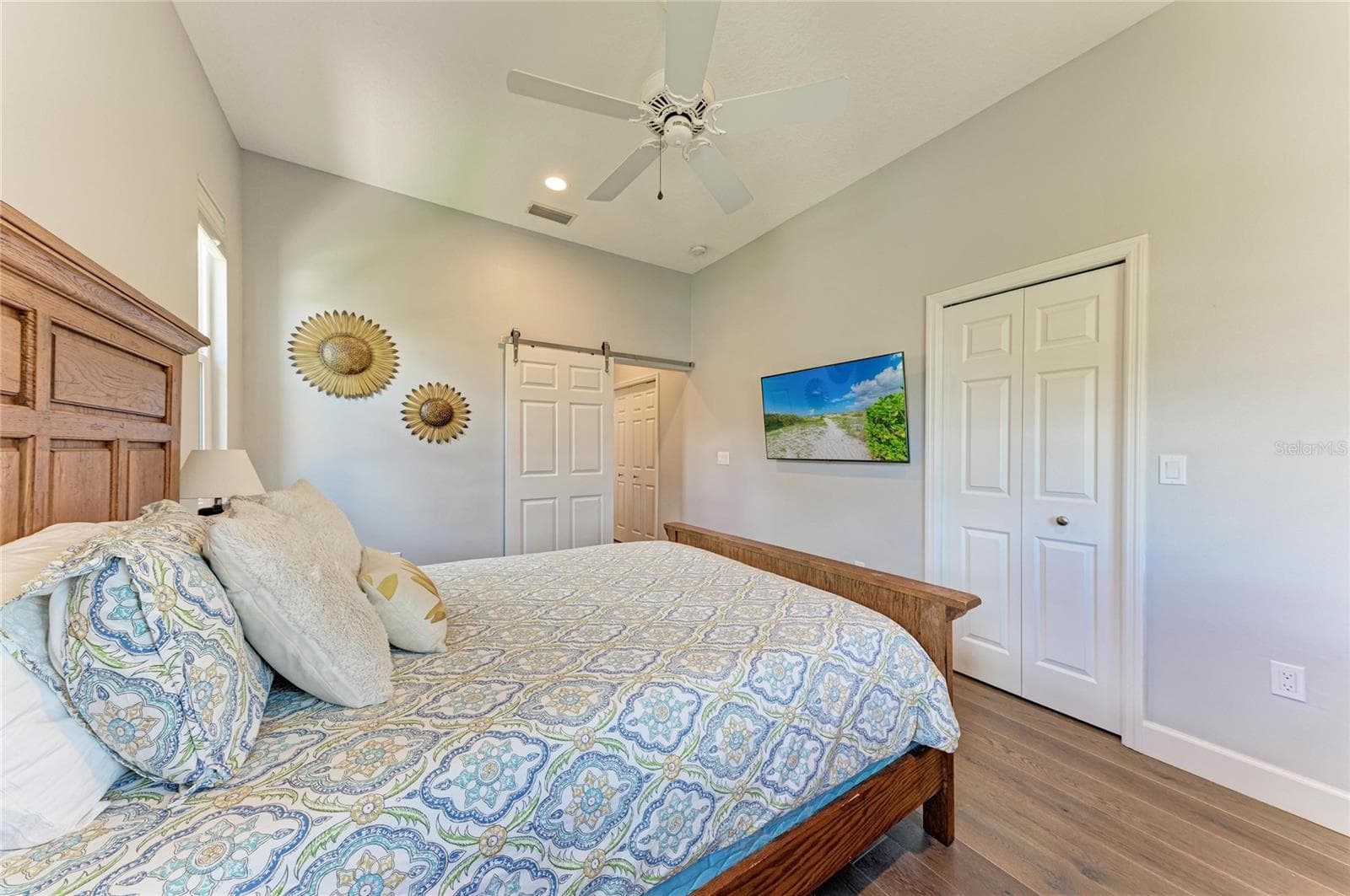 Single Family Residence at 8352 CANARY PALM CT, SARASOTA, photo 34 of 74