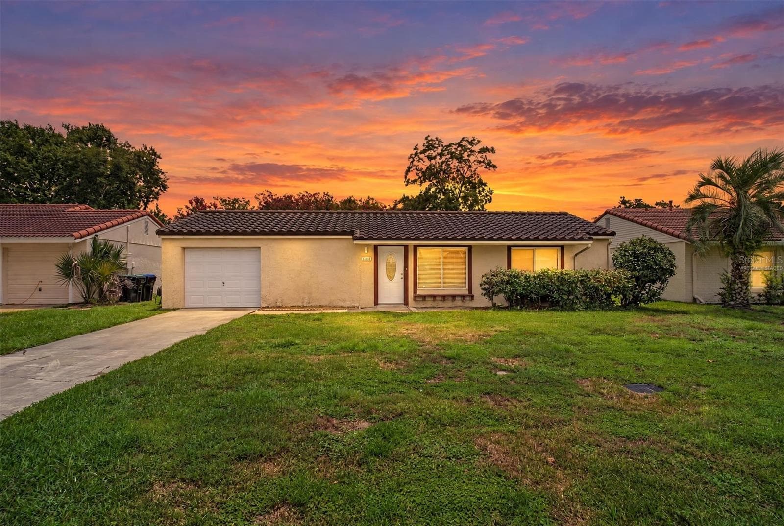 10145 BLUFF CT